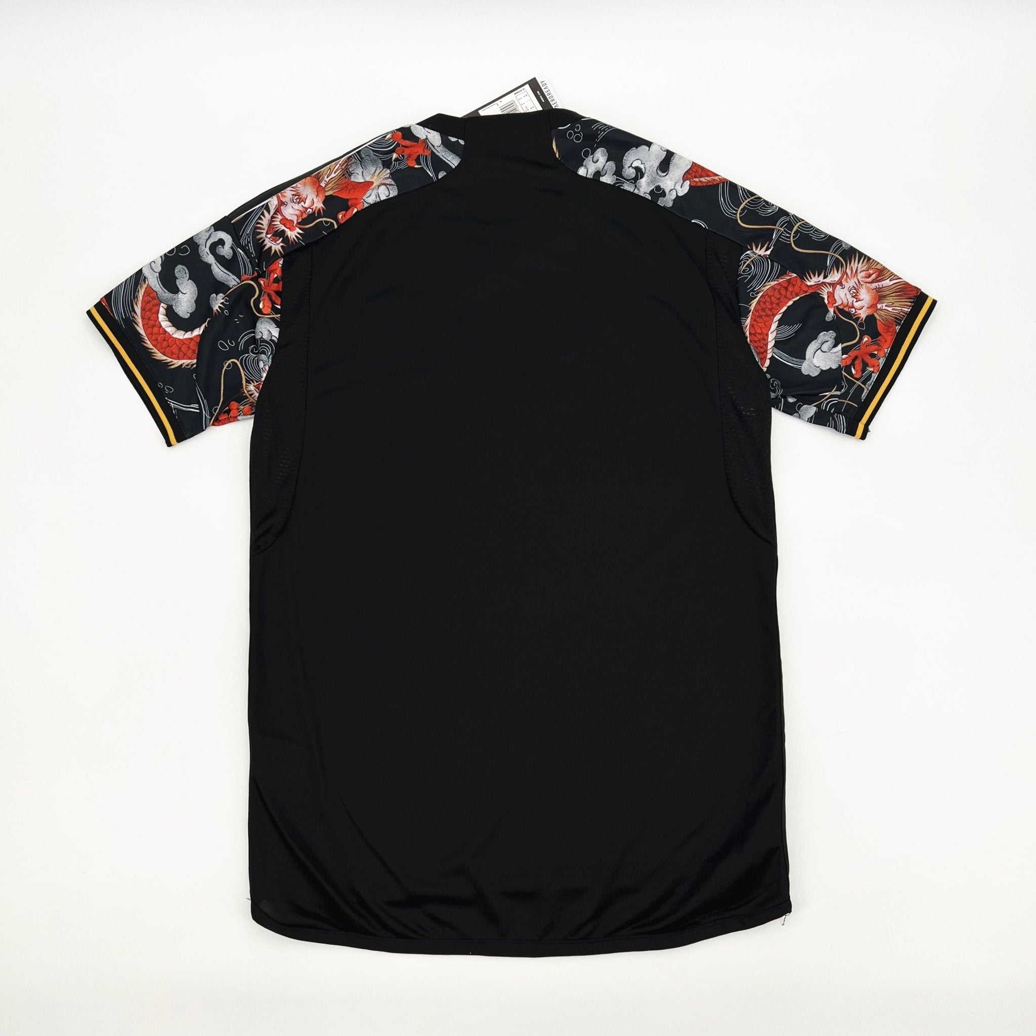 REAL MADRID I AÑO DEL DRAGON 24/25 HOMBRE - Bota de Oro Tienda