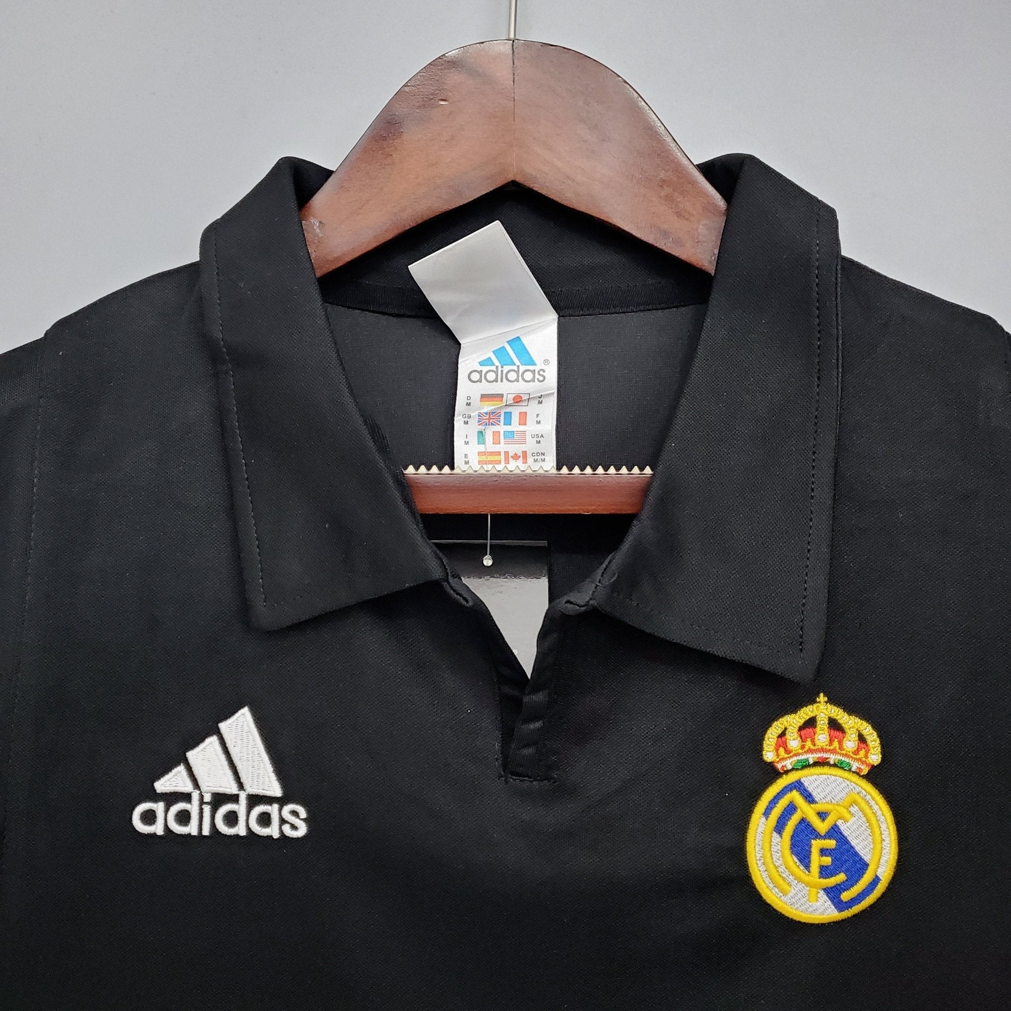 REAL MADRID II 02/03 HOMBRE (RETRO) - Bota de Oro Tienda