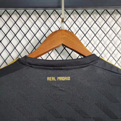 REAL MADRID II 11/12 HOMBRE (RETRO) - Bota de Oro Tienda