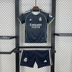 REAL MADRID II 25/26 CONJUNTO INFANTIL - Bota de Oro Tienda