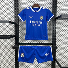 REAL MADRID III 25/26 CONJUNTO INFANTIL - Bota de Oro Tienda