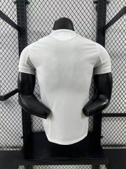 REAL MADRID PRIMERA EQUIPACIÓN 25/26 (VERSIÓN JUGADOR) - Bota de Oro Tienda