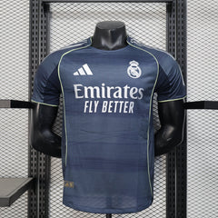 REAL MADRID SEGUNDA EQUIPACIÓN 25/26 (VERSIÓN JUGADOR) - Bota de Oro Tienda