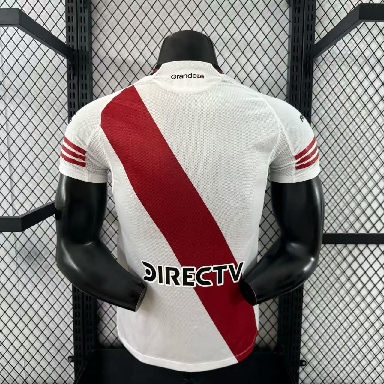 RIVER PLATE PRIMERA EQUIPACIÓN 25/26 (VERSIÓN JUGADOR) - Bota de Oro Tienda