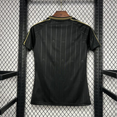 SANTOS CHARLIE BROWN JR 24/25 MUJER - Bota de Oro Tienda