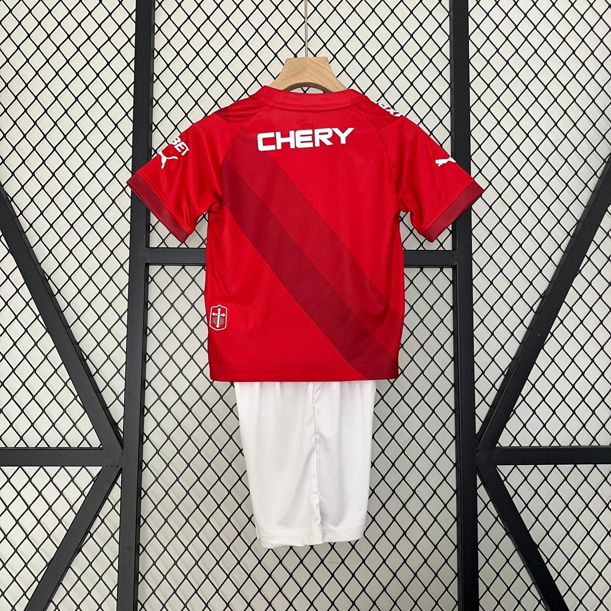 UNIVERSIDAD CATÓLICA II 24/25 CONJUNTO INFANTIL - Bota de Oro Tienda