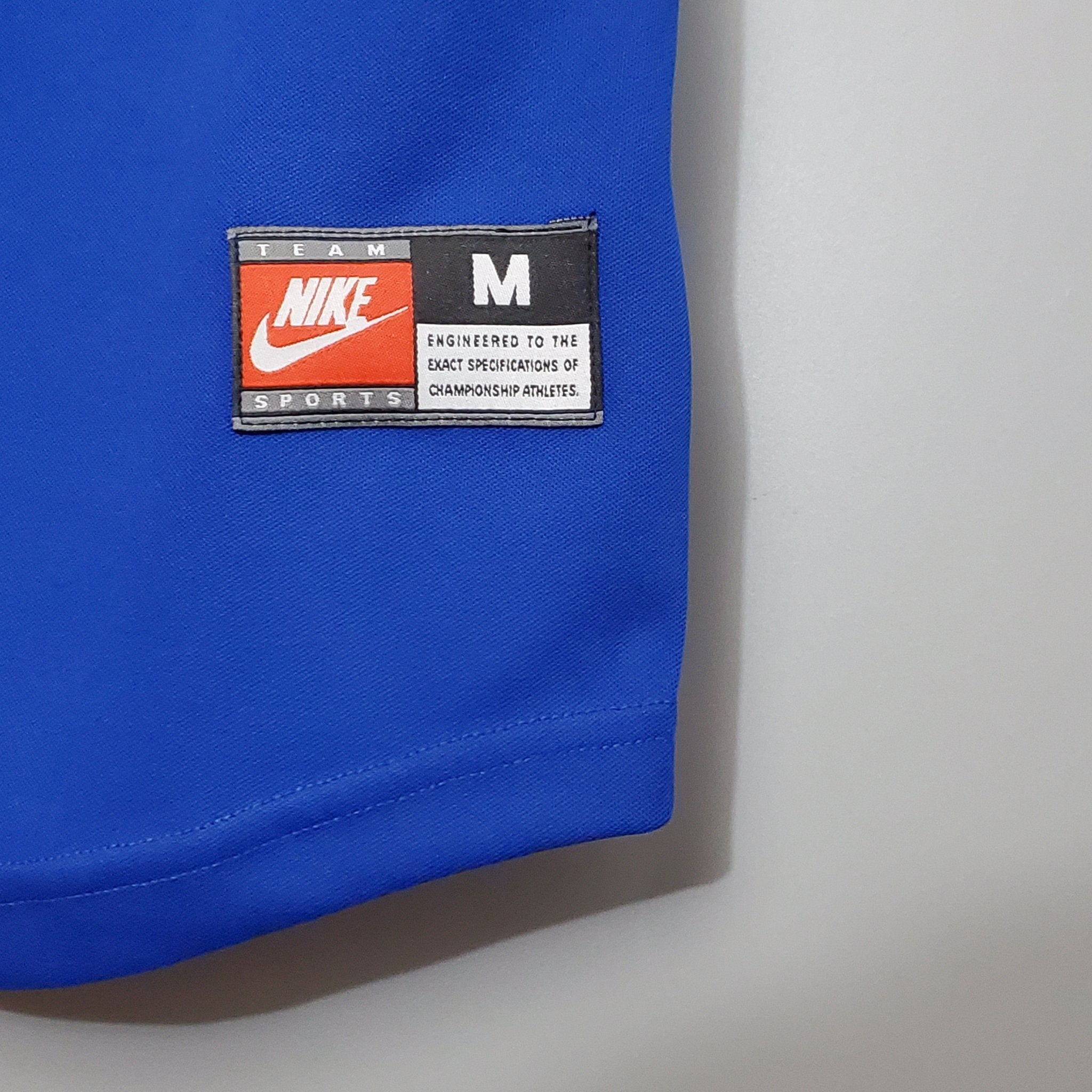 BARCELONA I EDICIÓN ESPECIAL 100° HOMBRE (RETRO) - Bota de Oro Tienda