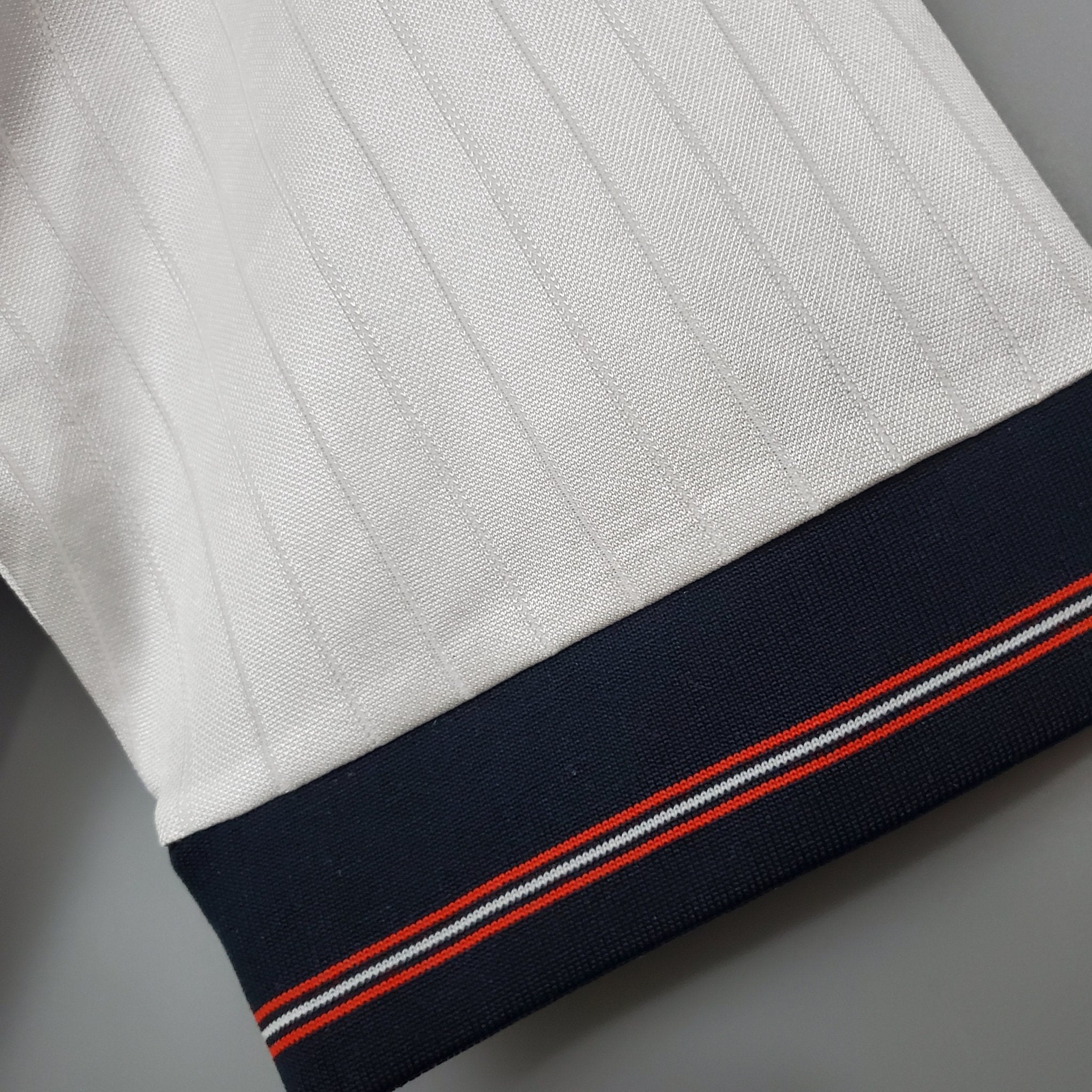 INGLATERRA XIII 84/87 HOMBRE (RETRO) - Bota de Oro Tienda