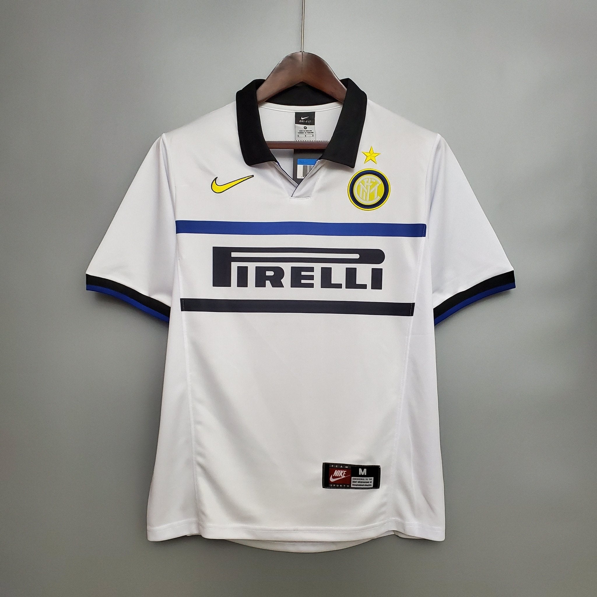 INTER DE MILAN V 98/99 HOMBRE (RETRO) - Bota de Oro Tienda