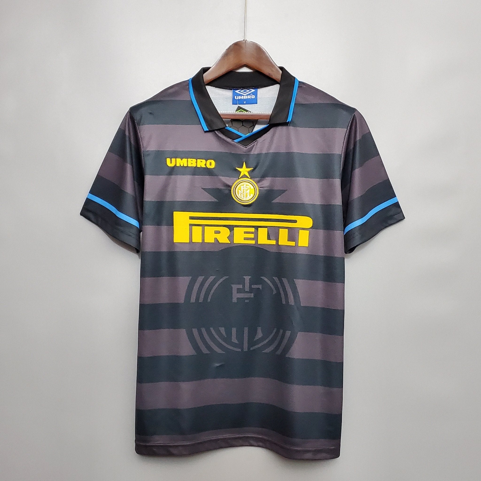 INTER DE MILAN VII 97/98 (RETRO) - Bota de Oro Tienda