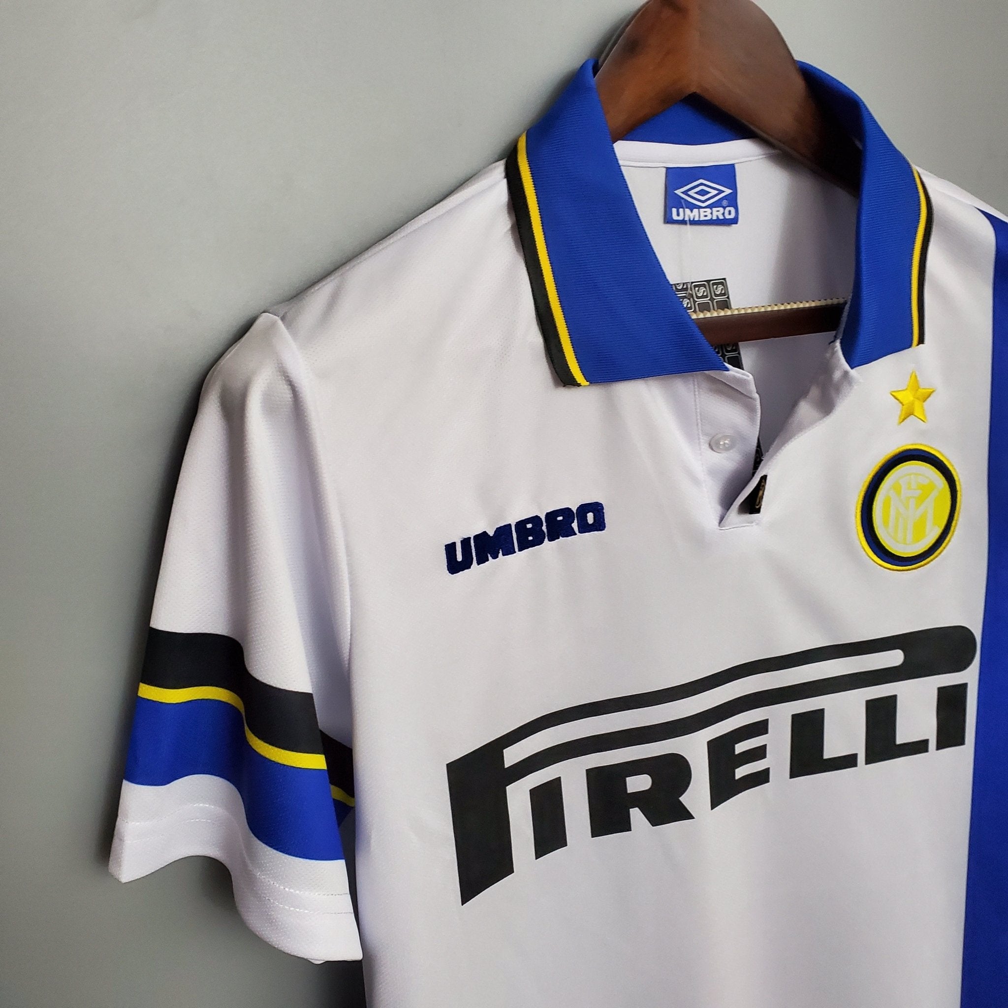 INTER DE MILAN X 97/98 HOMBRE (RETRO) - Bota de Oro Tienda