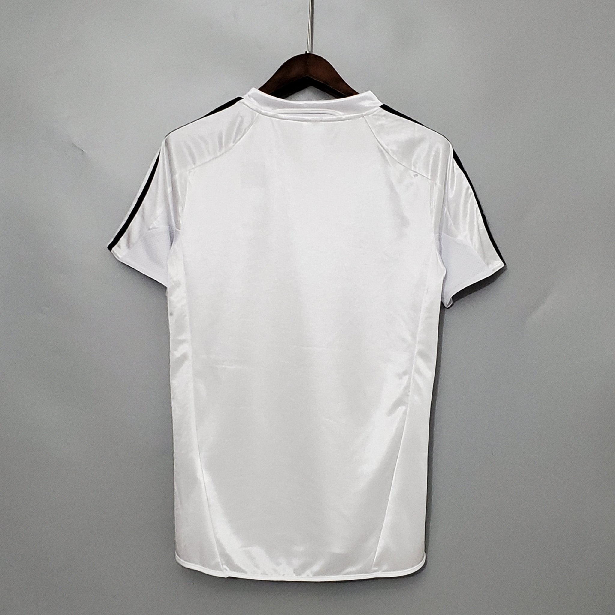 REAL MADRID I 04/05 (RETRO) - Bota de Oro Tienda