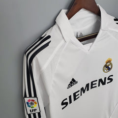 REAL MADRID I 05/06 MANGA LARGA HOMBRE (RETRO) - Bota de Oro Tienda