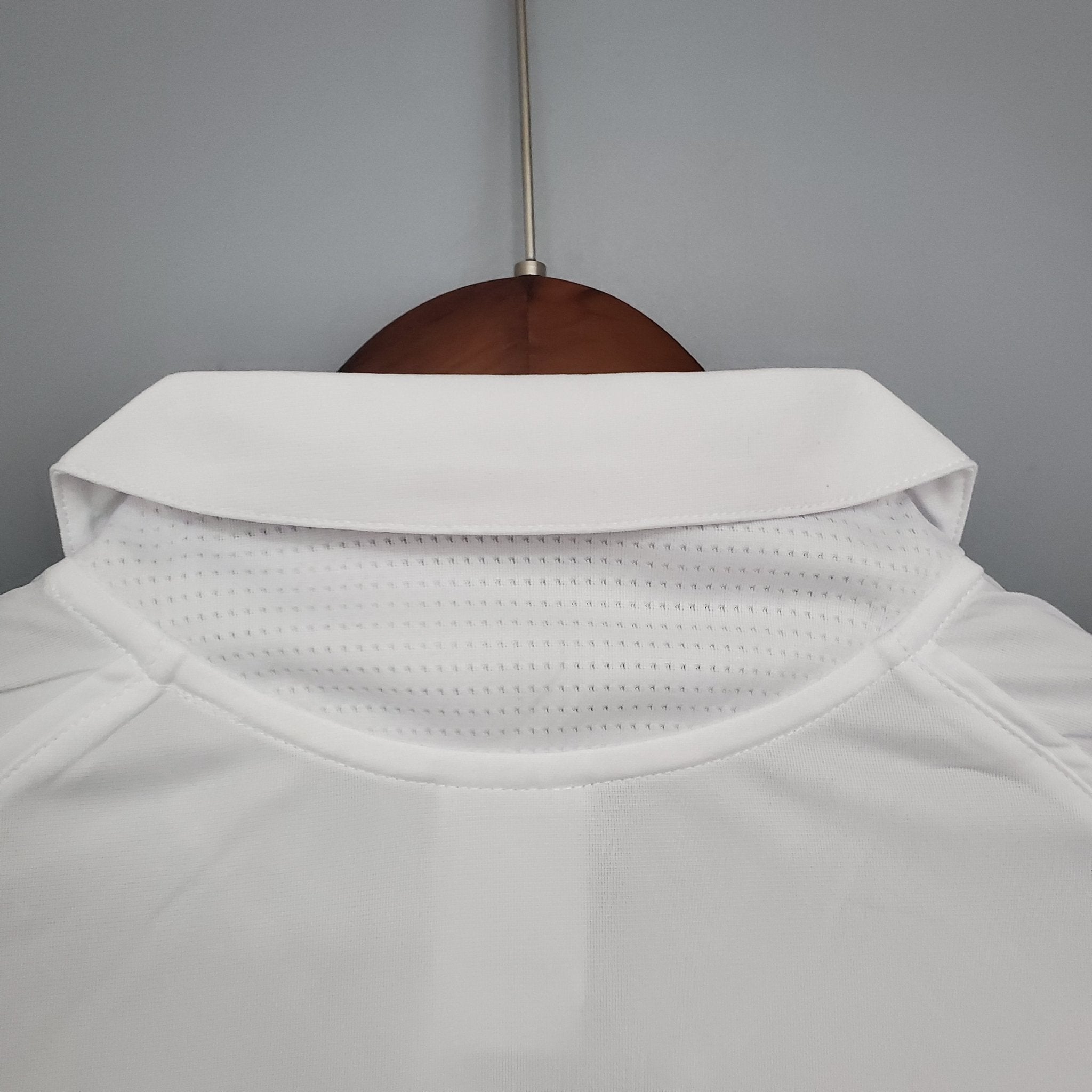 REAL MADRID I 05/06 (RETRO) - Bota de Oro Tienda