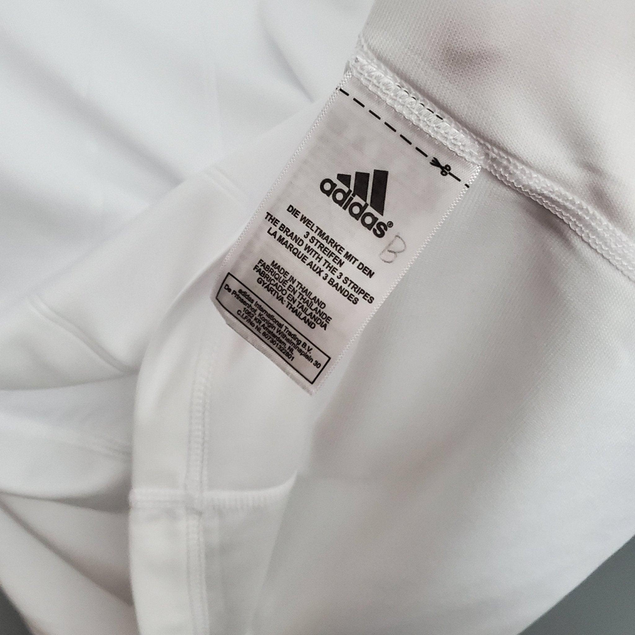 REAL MADRID I 10/11 HOMBRE (RETRO) - Bota de Oro Tienda