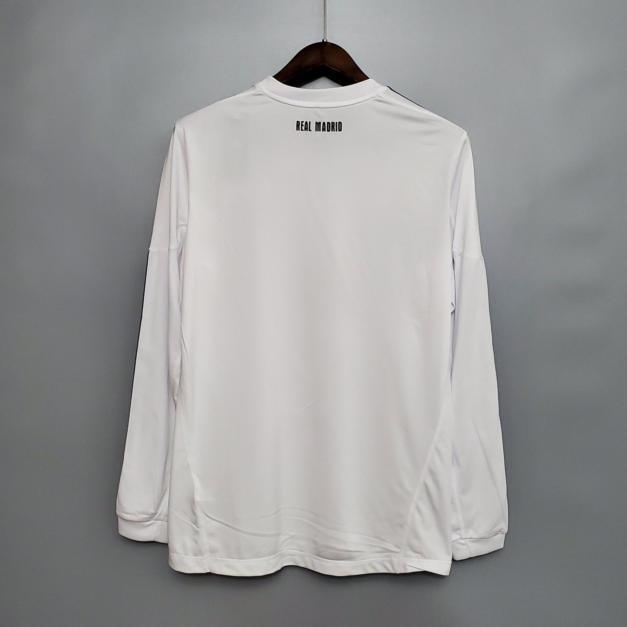 REAL MADRID I 10/11 MANGA LARGA HOMBRE (RETRO) - Bota de Oro Tienda