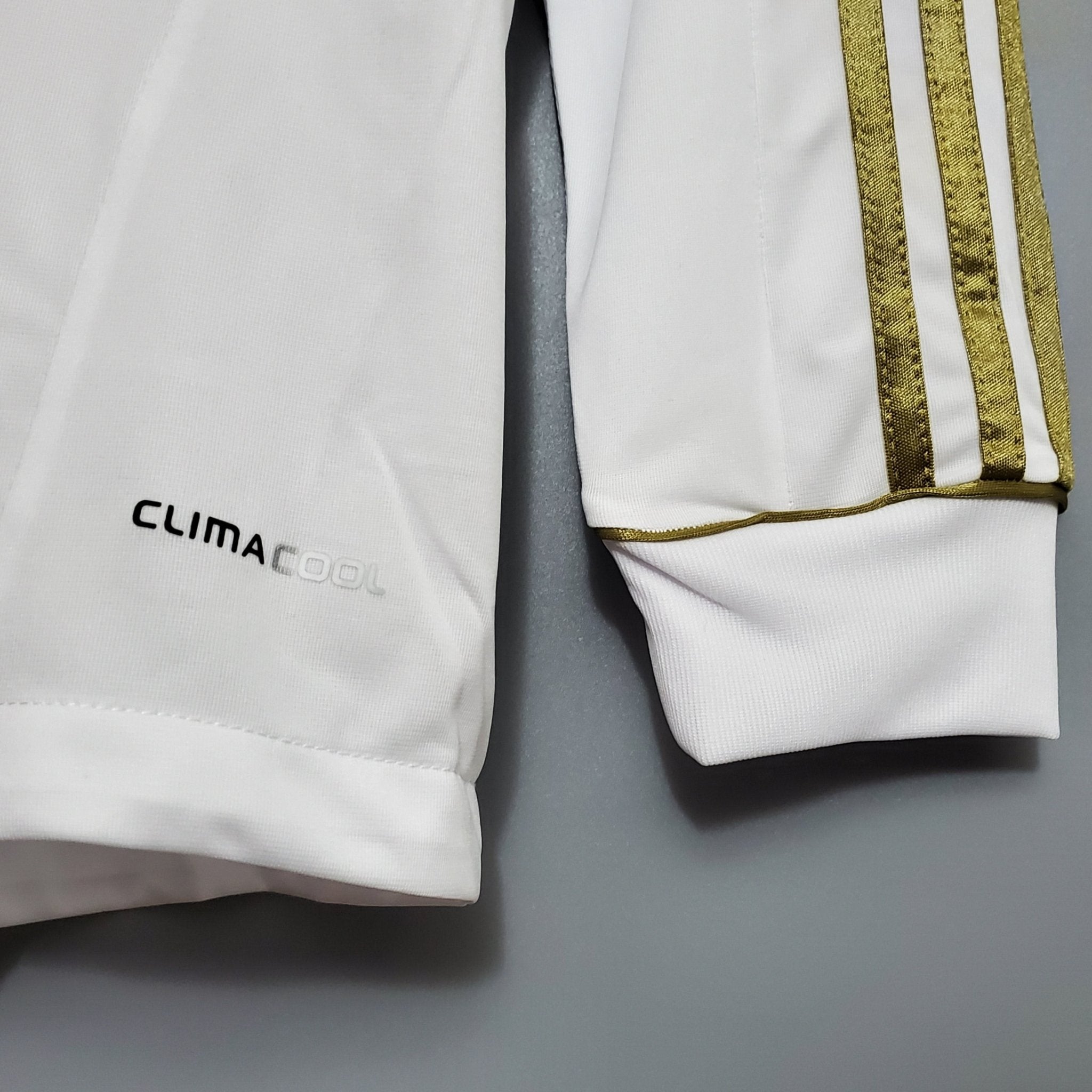 REAL MADRID I 11/12 MANGA LARGA HOMBRE (RETRO) - Bota de Oro Tienda