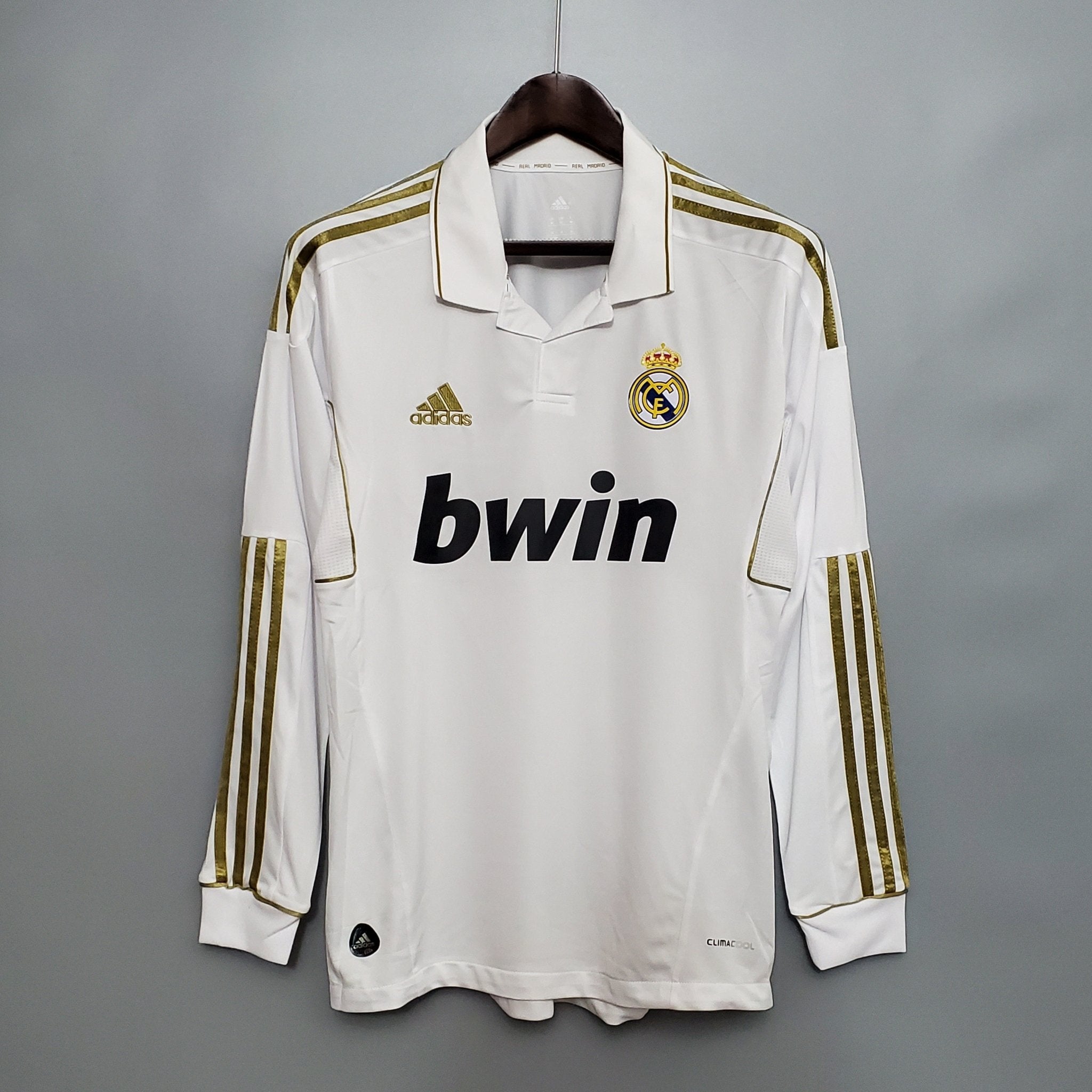 REAL MADRID I 11/12 MANGA LARGA HOMBRE (RETRO) - Bota de Oro Tienda