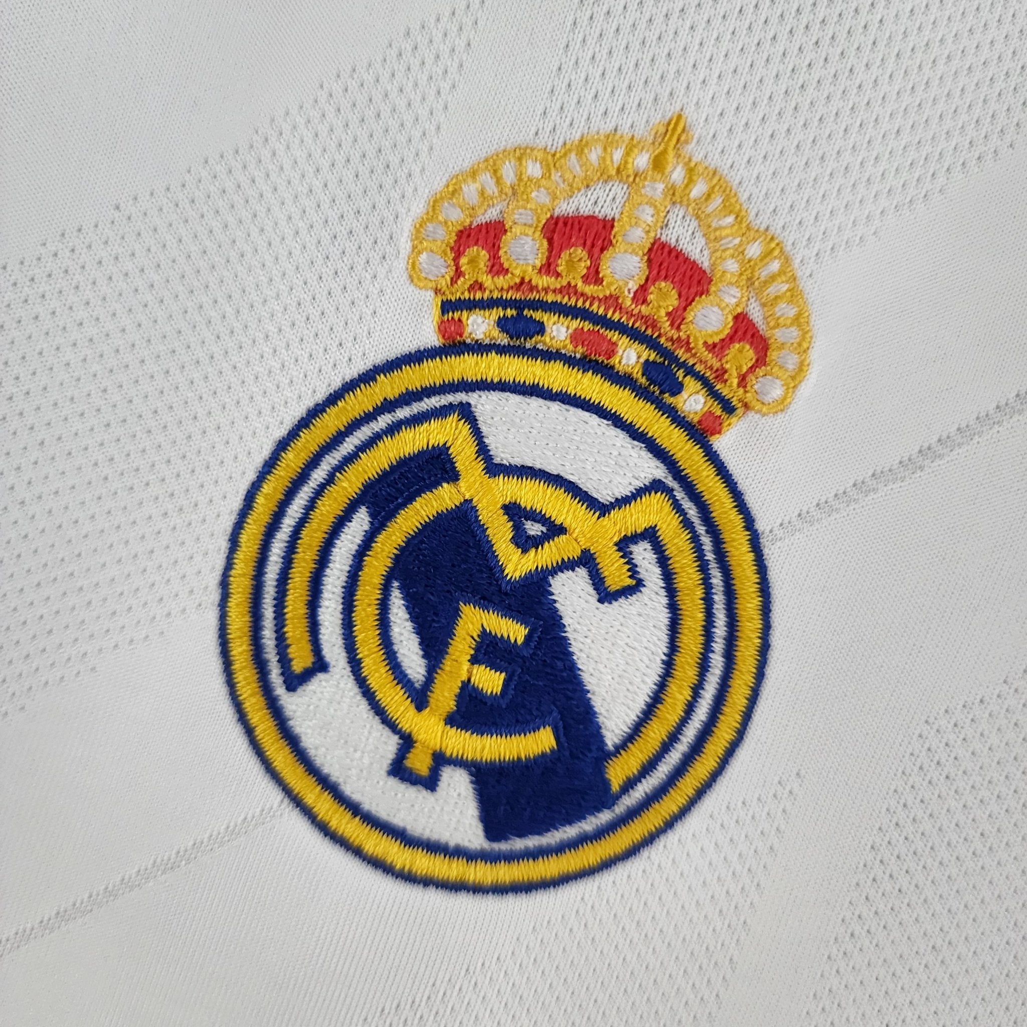 REAL MADRID I 17/18 (RETRO) - Bota de Oro Tienda