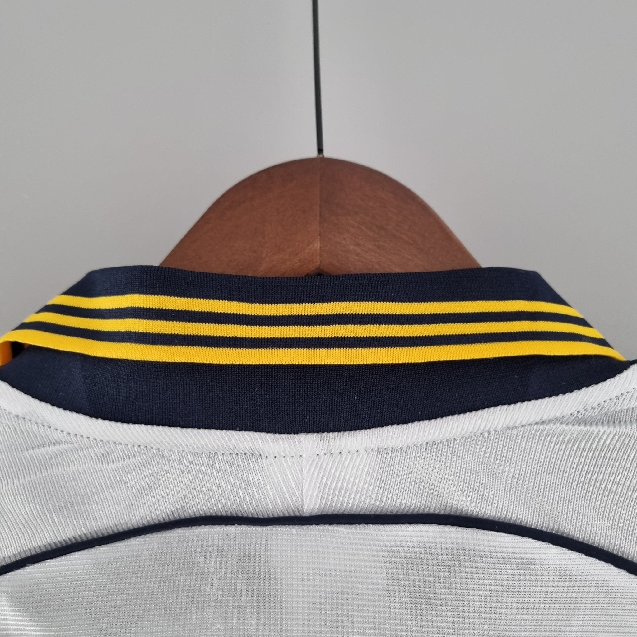 REAL MADRID I 2000 HOMBRE (RETRO) - Bota de Oro Tienda