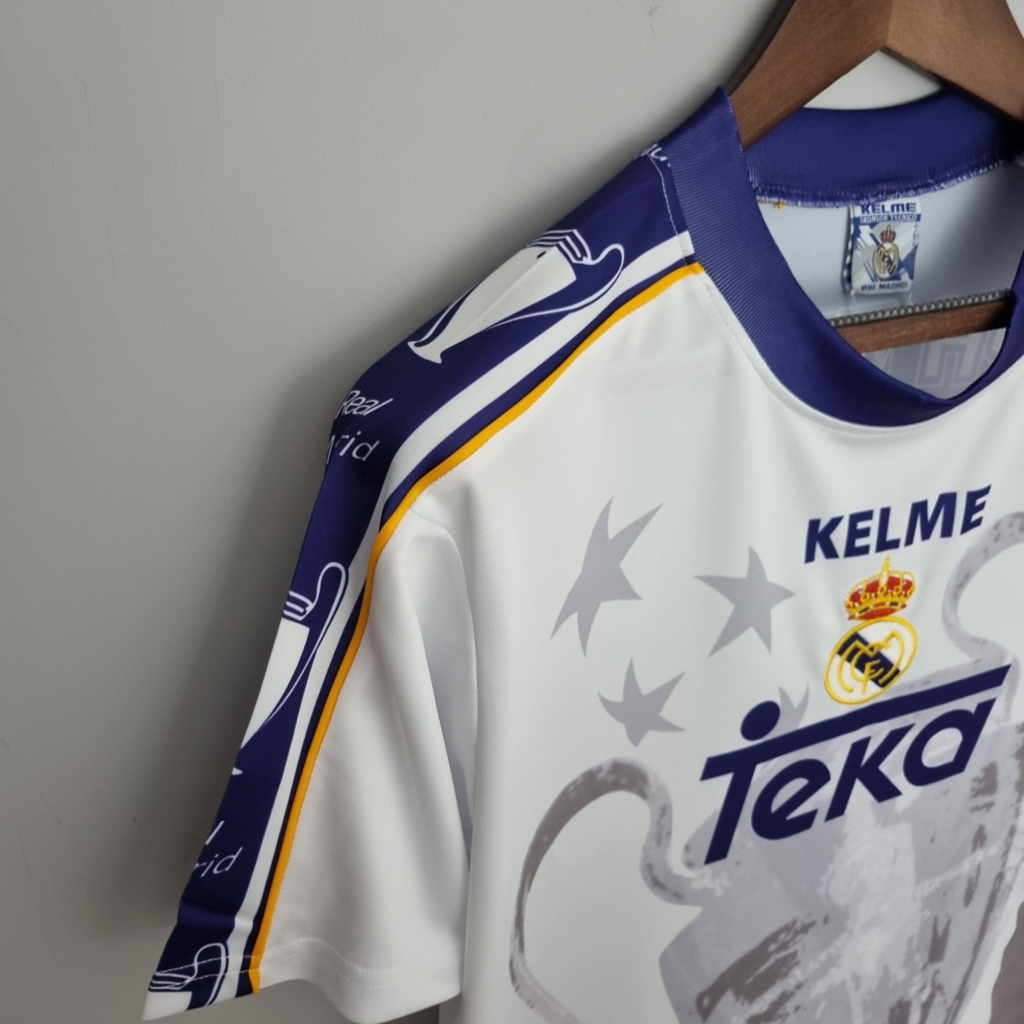 REAL MADRID I ESPECIAL 7 CHAMPIONS 97/98 (RETRO) - Bota de Oro Tienda