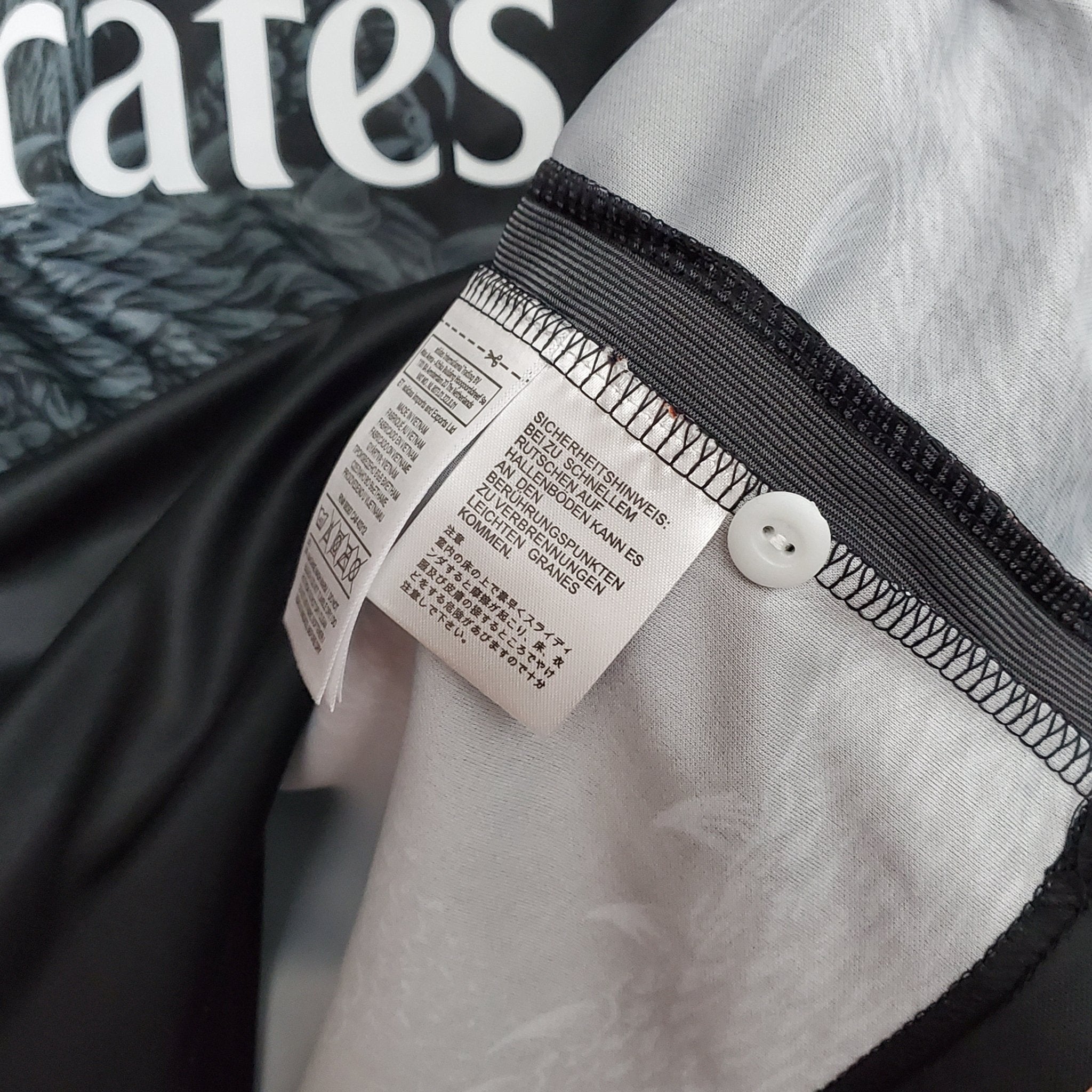 REAL MADRID II 14/15 MANGA LARGA HOMBRE (RETRO) - Bota de Oro Tienda