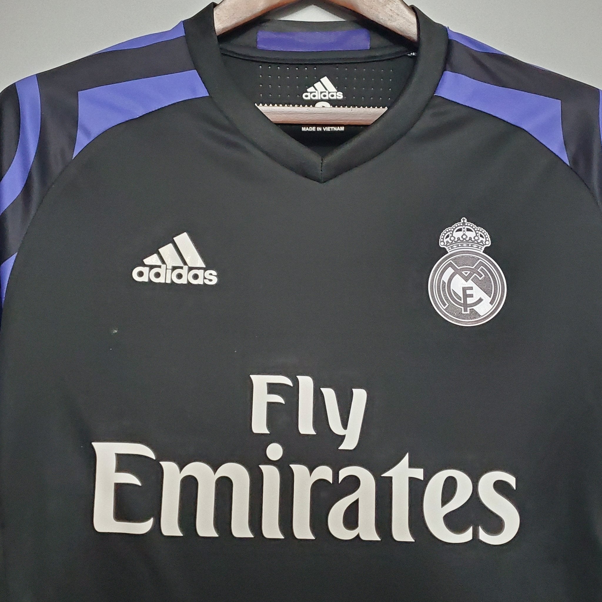 REAL MADRID II 15/16 HOMBRE (RETRO) - Bota de Oro Tienda