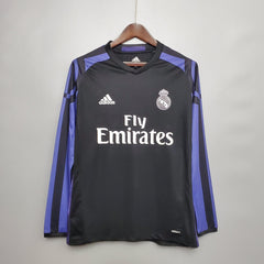 REAL MADRID II 15/16 MANGA LARGA HOMBRE (RETRO) - Bota de Oro Tienda