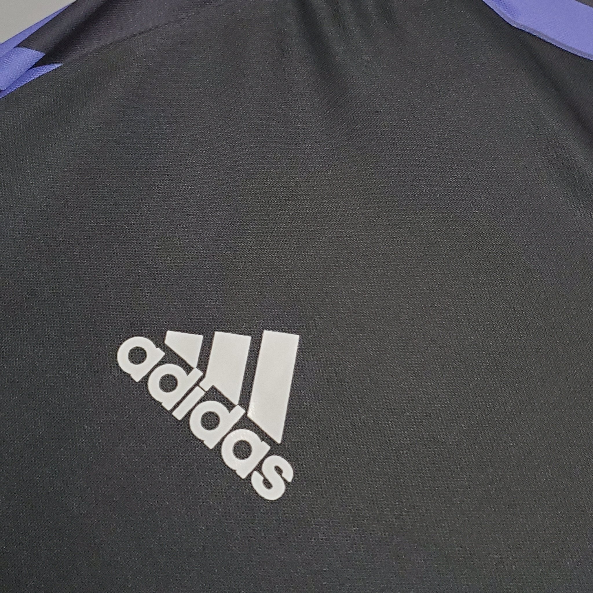 REAL MADRID II 15/16 MANGA LARGA HOMBRE (RETRO) - Bota de Oro Tienda