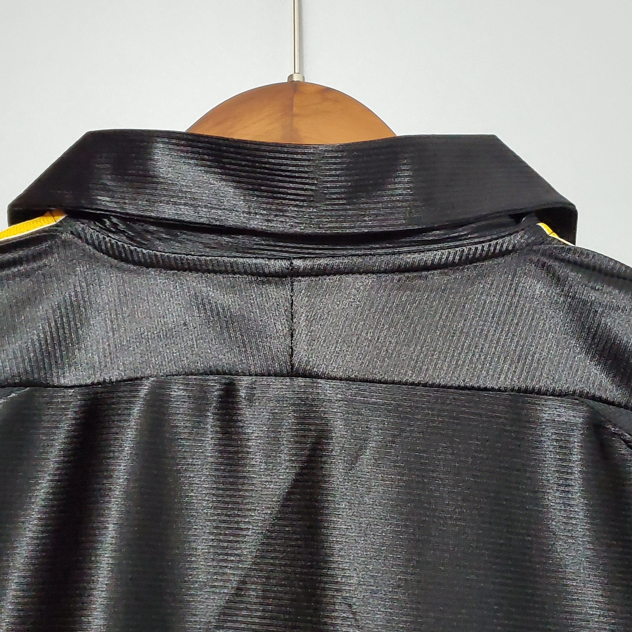 REAL MADRID II 98/99 HOMBRE (RETRO) - Bota de Oro Tienda