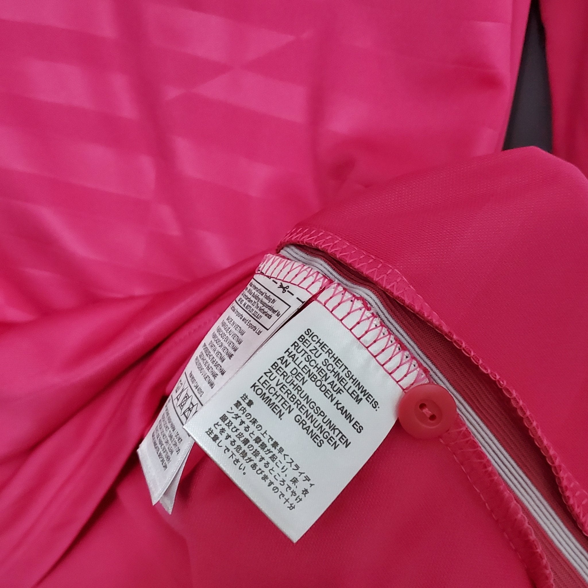 REAL MADRID III 14/15 MANGA LARGA HOMBRE (RETRO) - Bota de Oro Tienda