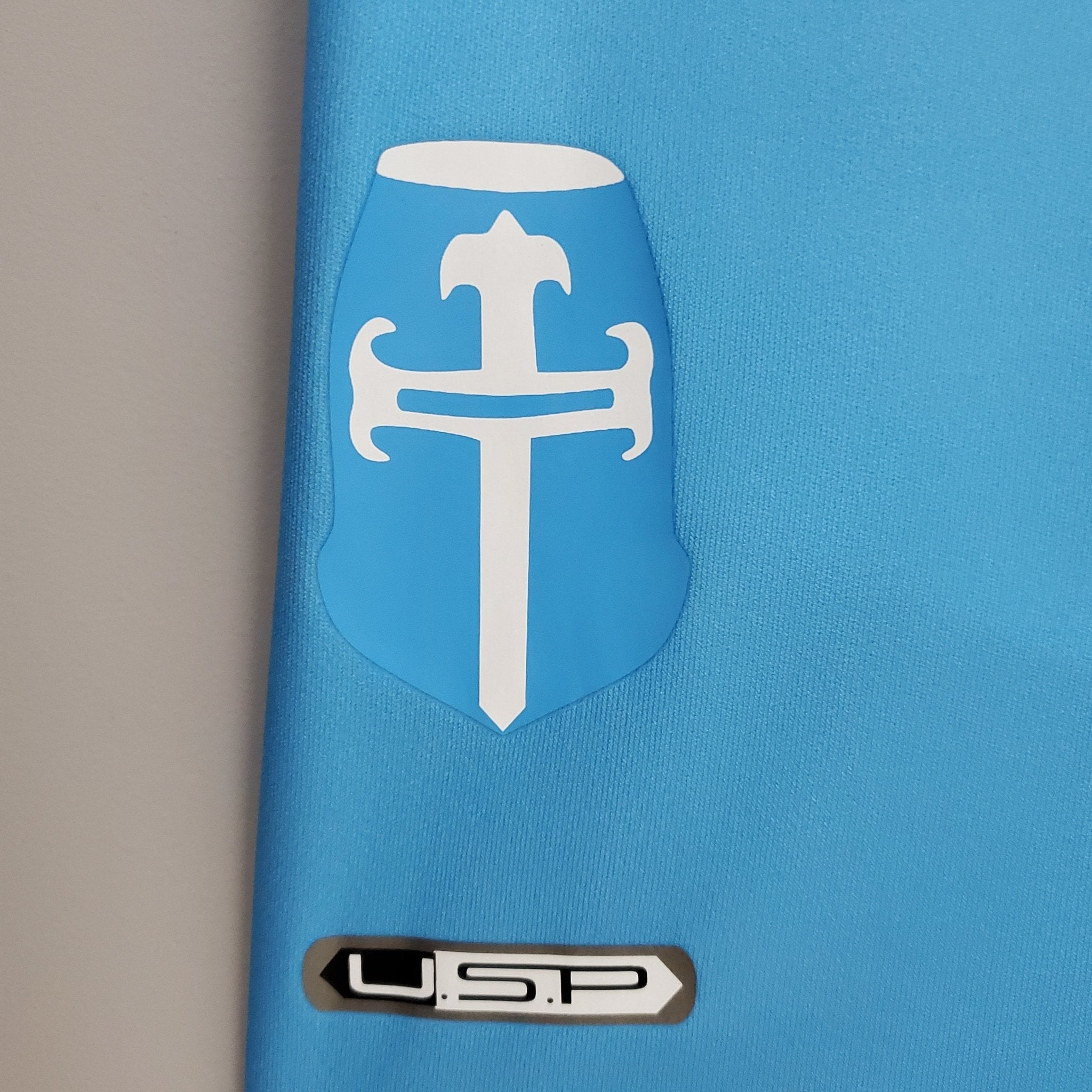 UNIVERSIDAD CATÓLICA EDICIÓN ESPECIAL 2011 HOMBRE (RETRO) - Bota de Oro Tienda