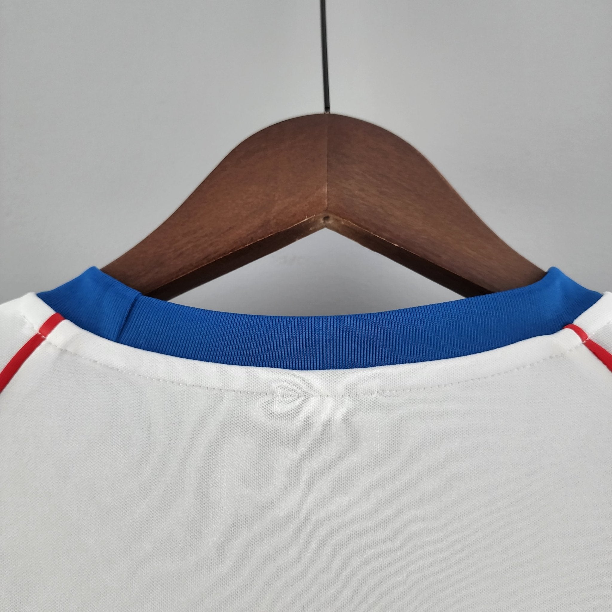 UNIVERSIDAD CATÓLICA I 2002 HOMBRE (RETRO) - Bota de Oro Tienda