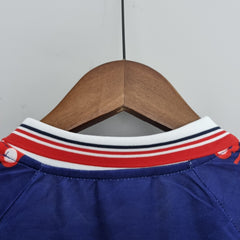 UNIVERSIDAD DE CHILE I 96 MANGA LARGA HOMBRE (RETRO) - Bota de Oro Tienda