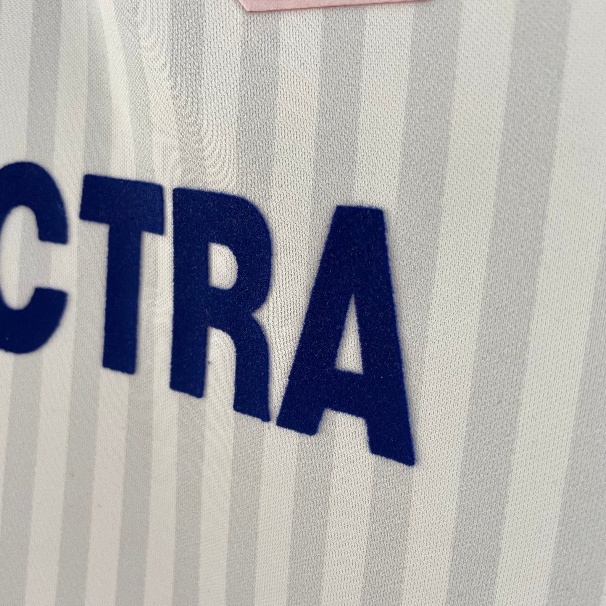 UNIVERSIDAD DE CHILE II 94/95 HOMBRE (RETRO) - Bota de Oro Tienda