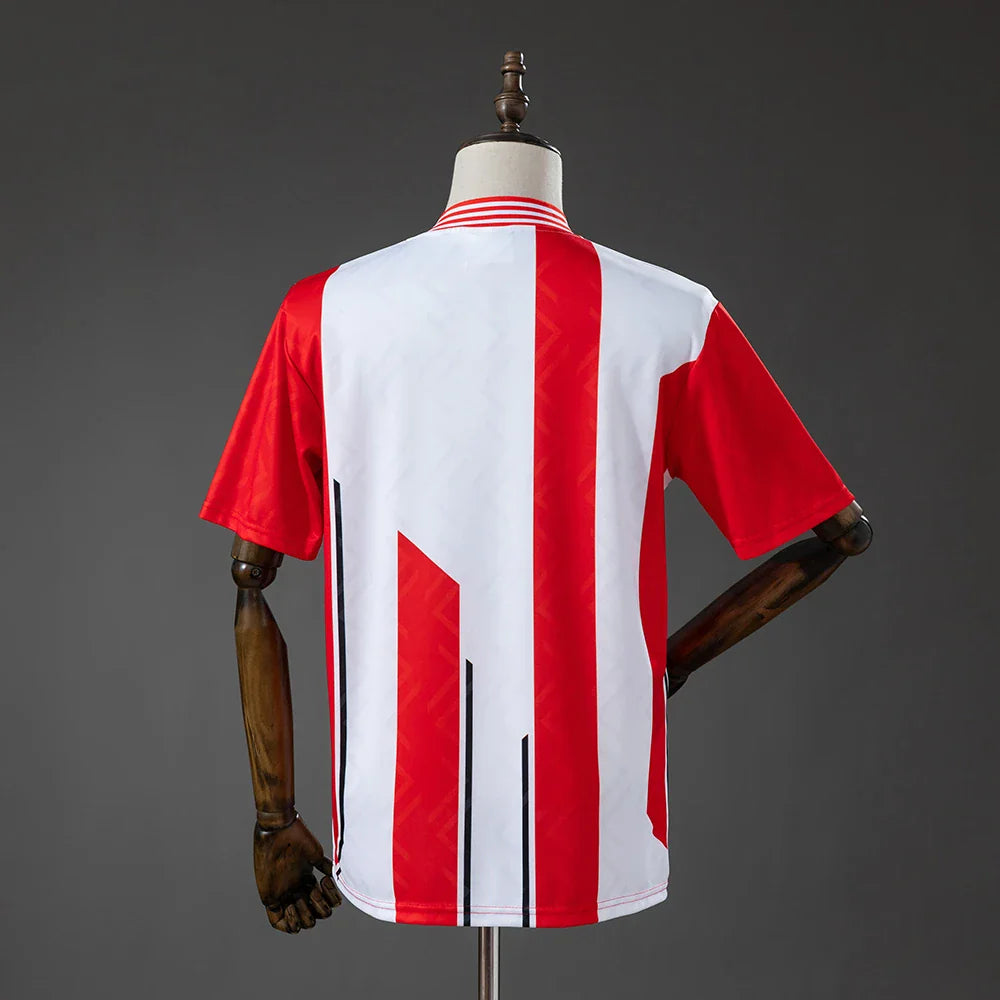 Camiseta retro del Southampton 1993 con la espalda rayada - vista trasera
