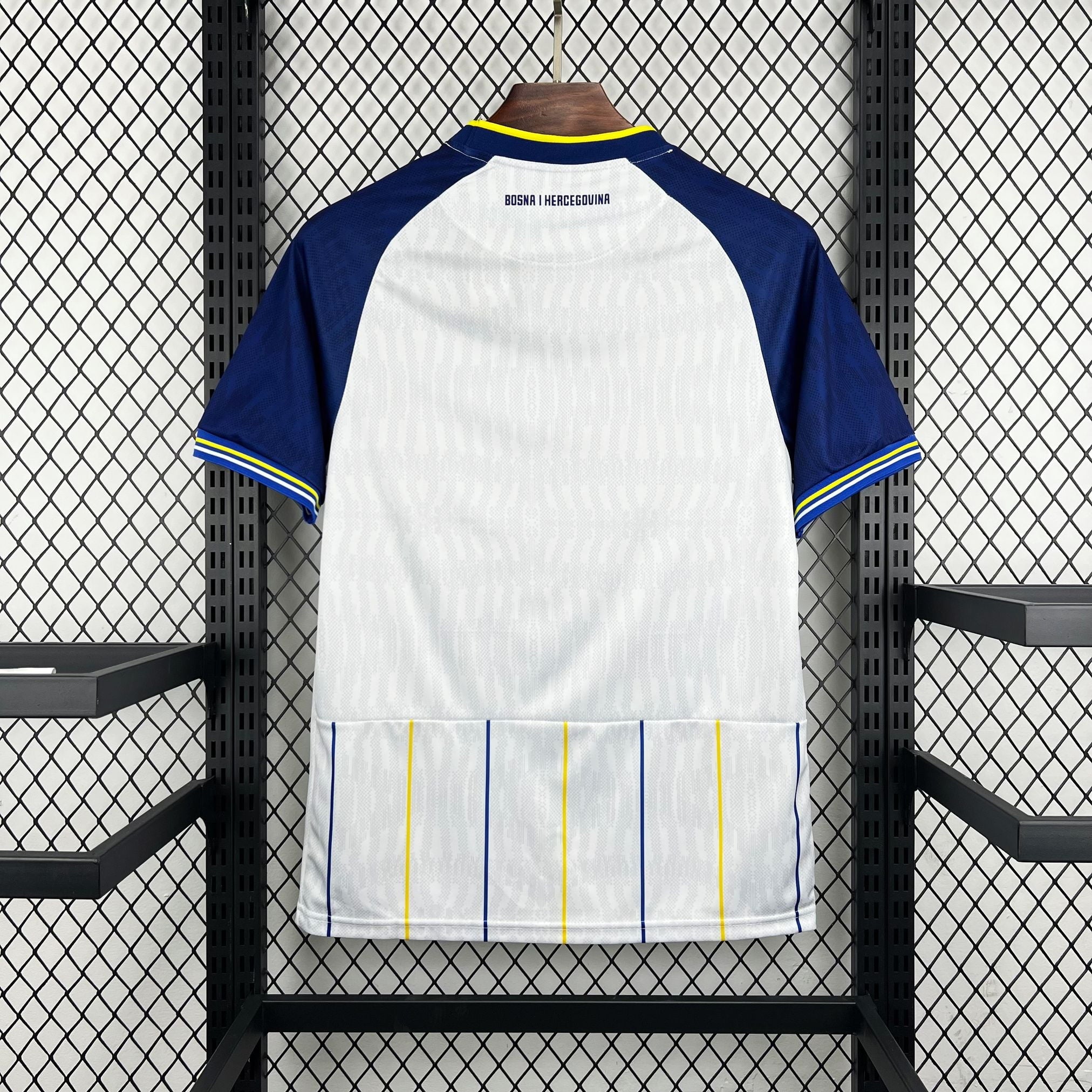 Camiseta Bosnia y Herzegovina segunda equipación 2026 - vista trasera