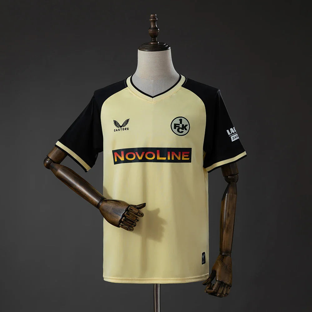 Camiseta del Kaiserslautern tercera equipación 26/27 amarilla con mangas negras - vista frontal