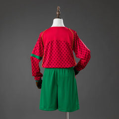 Conjunto infantil retro de Portugal primera equipación 2004 con la espalda lisa - vista trasera
