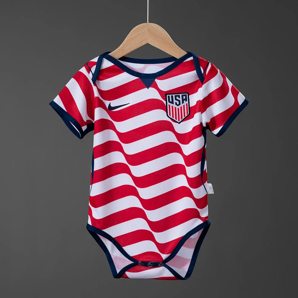 Body de bebé de Estados Unidos primera equipación 26/27 - vista frontal