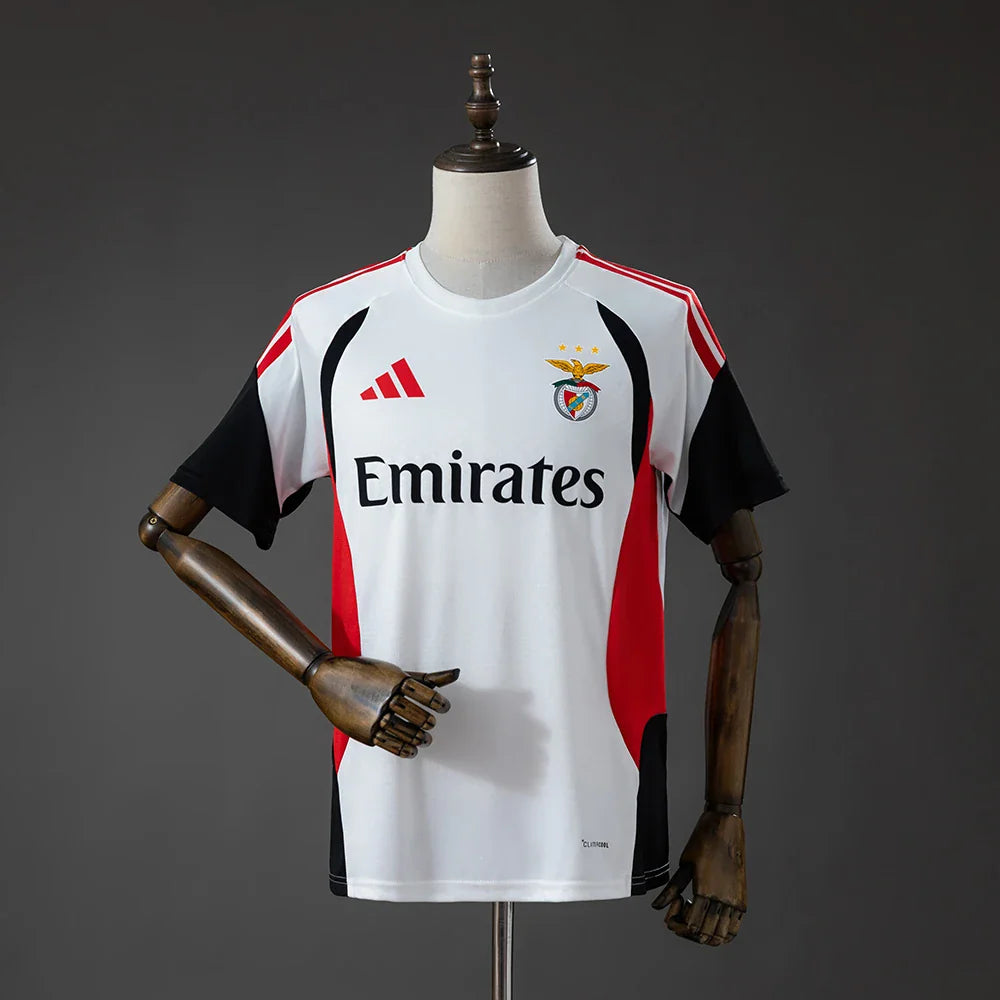 Camiseta de entrenamiento Benfica 26/27 blanca con mangas negras - vista frontal
