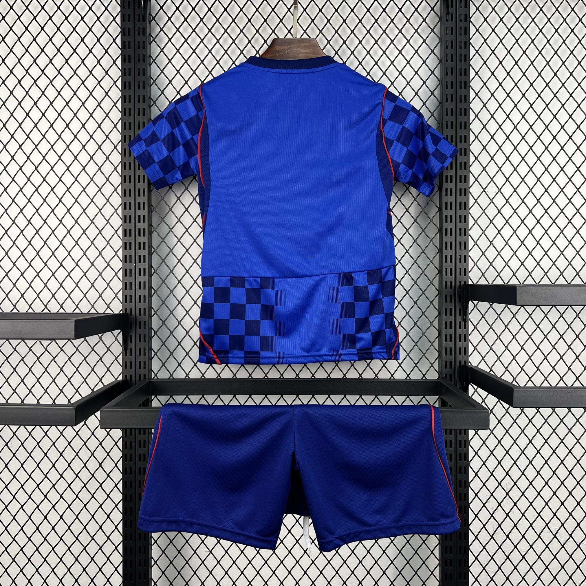 Conjunto infantil de Croacia segunda equipación 2026 - vista trasera