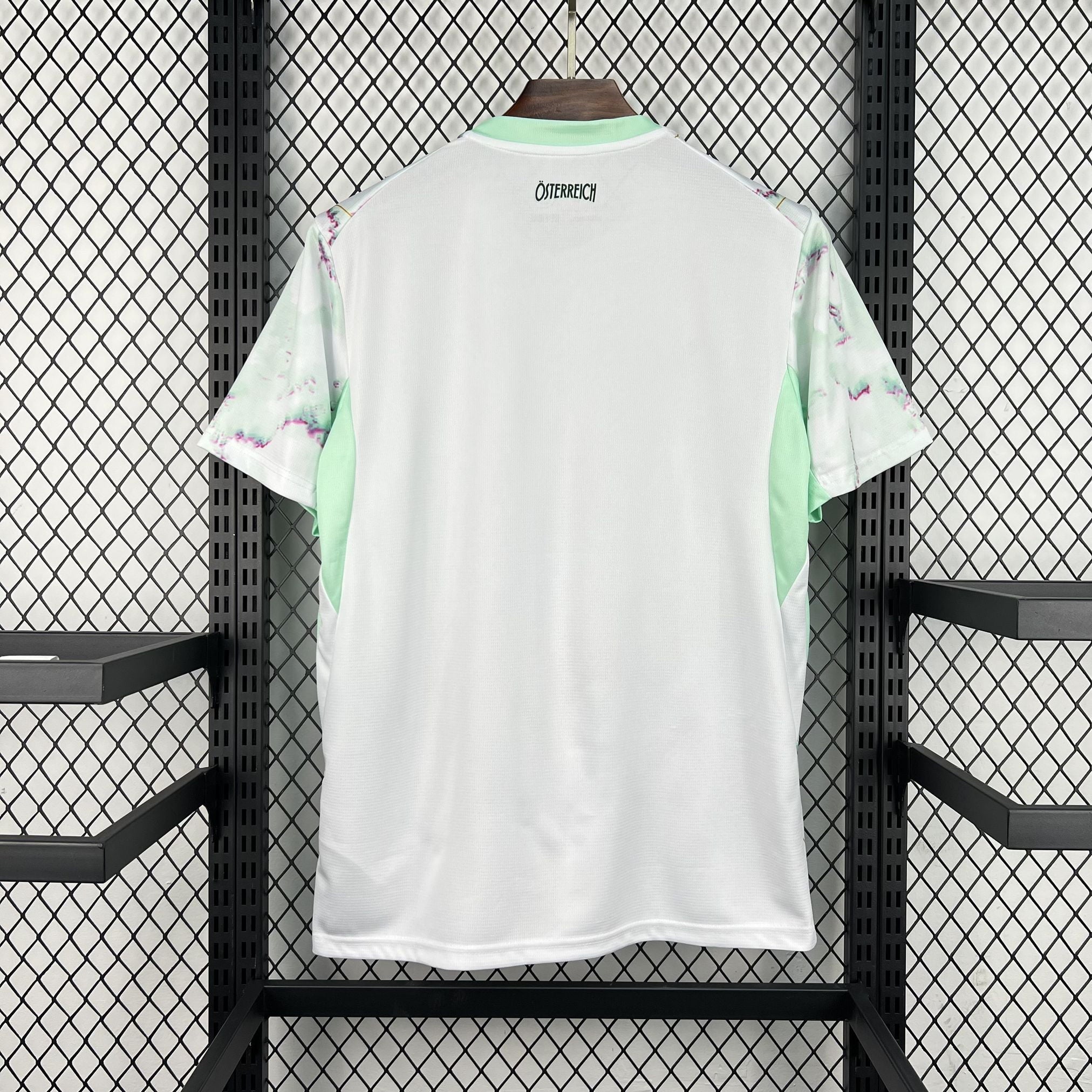 Camiseta de Austria segunda equipación 2026 - vista trasera