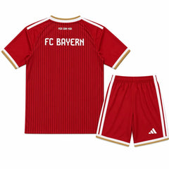 Conjunto infantil rojo del Bayern Múnich primera equipación 26/27 - vista trasera