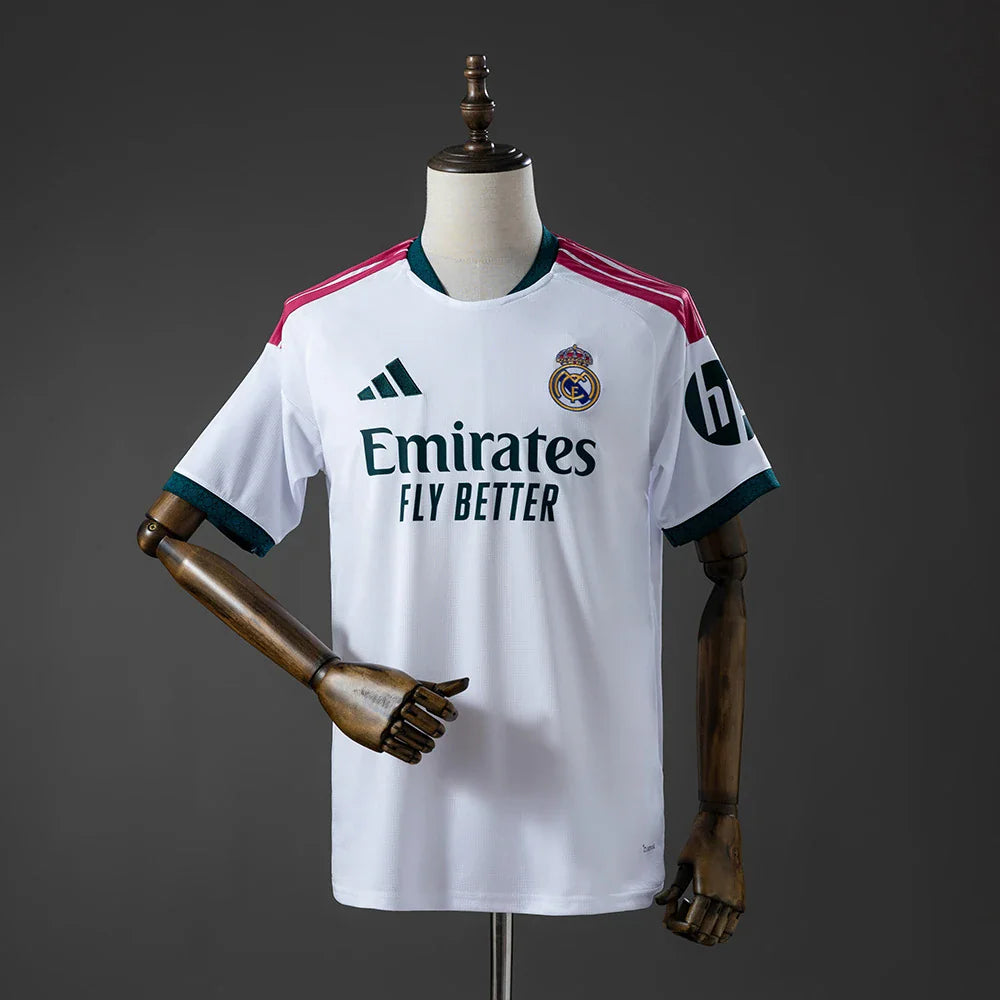 Camiseta del Real Madrid primera equipación 26/27 blanca - vista frontal