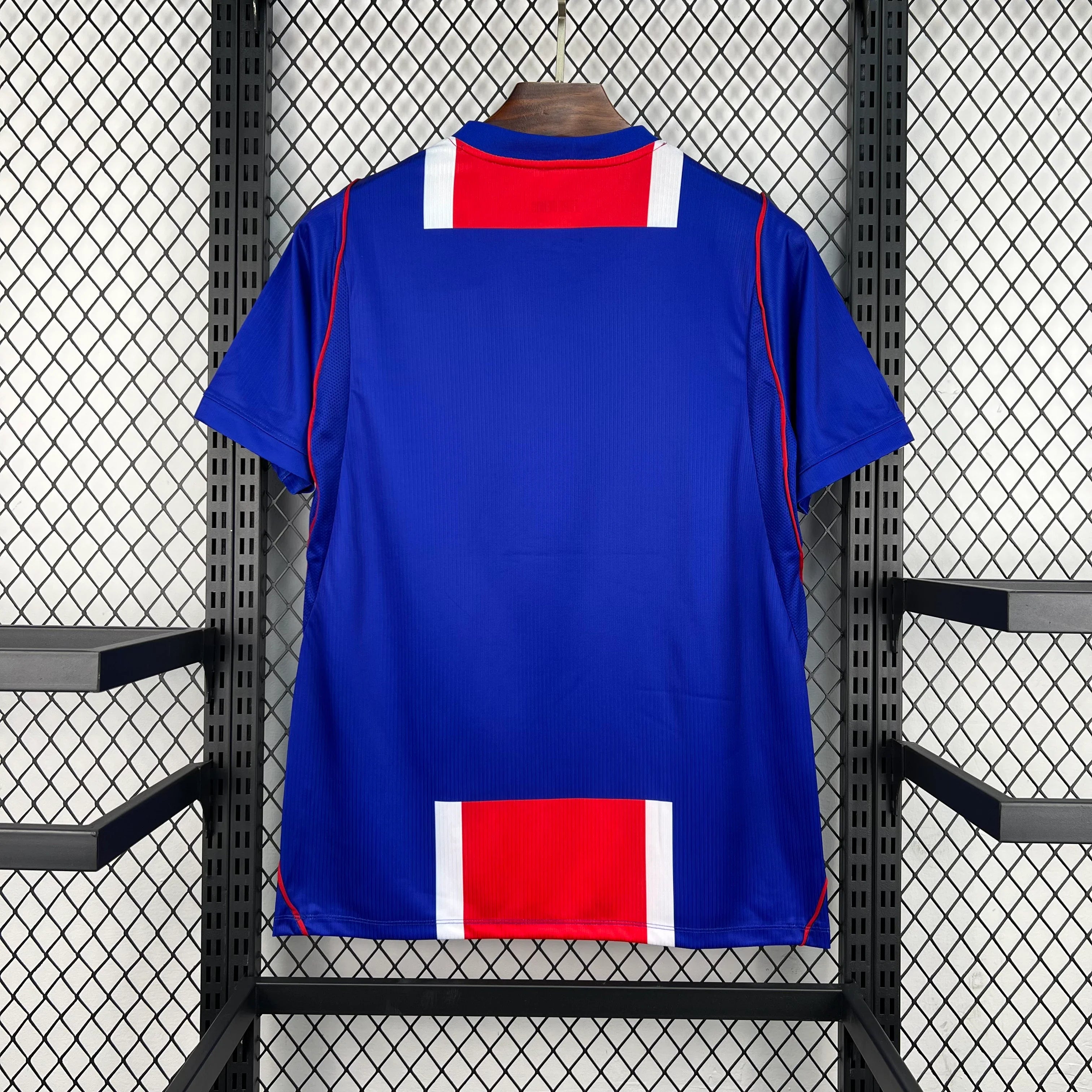 Camiseta del Paris Saint-Germain 2026/27 en azul - vista trasera