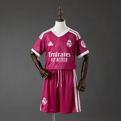 Conjunto Real Madrid tercera equipación 26/27 niños rosa - vista frontal