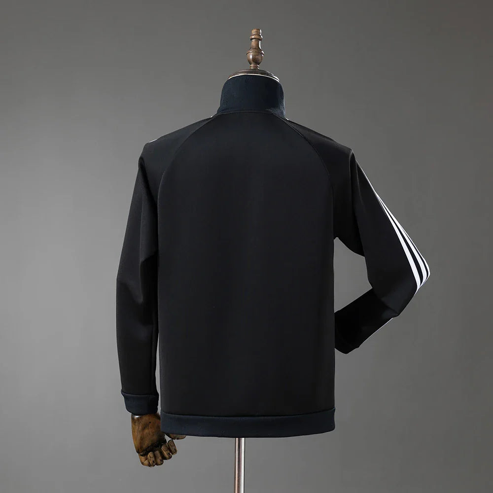 Chaqueta del Colo Colo 26/27 con la espalda negra lisa - vista trasera