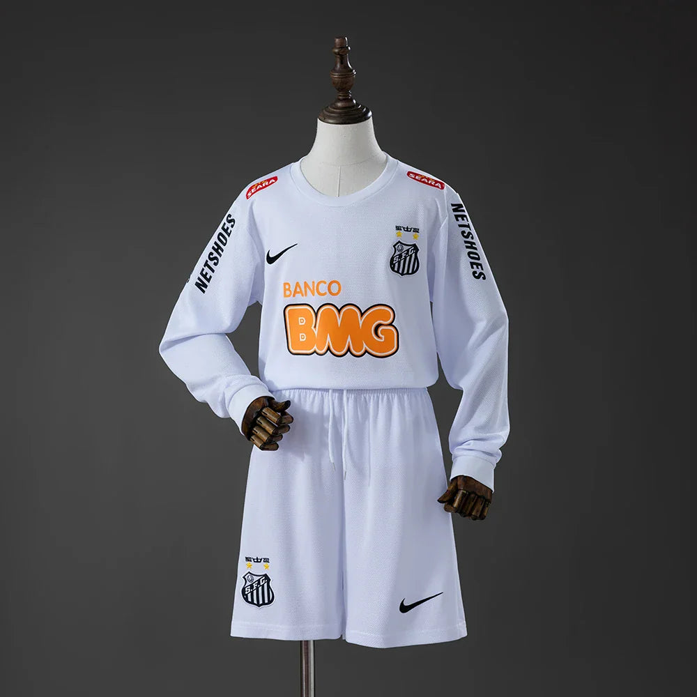 Conjunto infantil de manga larga del Santos primera equipación 12/13 blanco - vista frontal