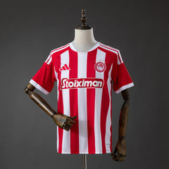 Camiseta del Olympiacos primera equipación 26/27 a rayas rojas y blancas - vista frontal